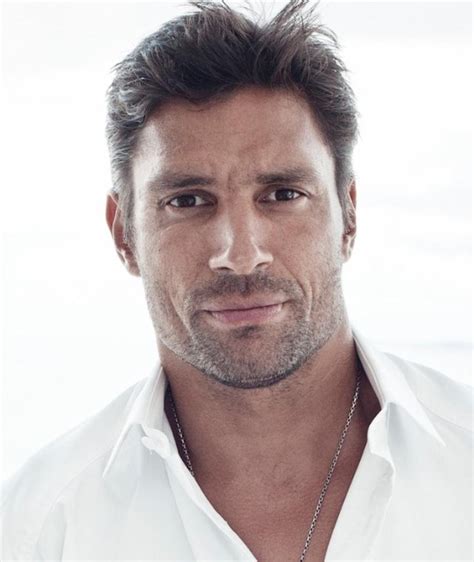 Manu Bennett